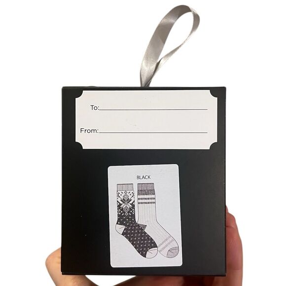 Cuddl Duds Cashmere Blend Crew Socks (Set of 2) - Picture 8 of 16